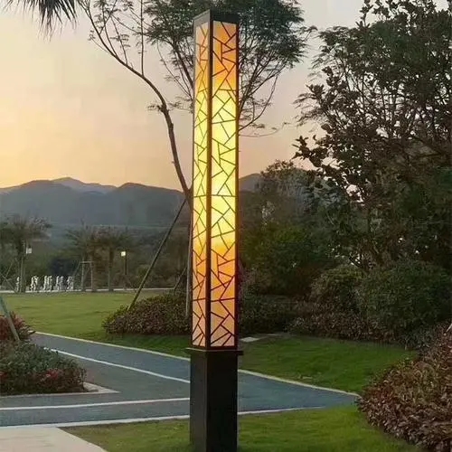 一種方便接插線的園林景觀燈
